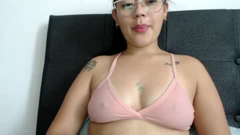 alisha_9997 online show from 06/23/26, 03:54