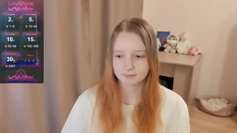 Alya online show from 01/06/25, 12:02