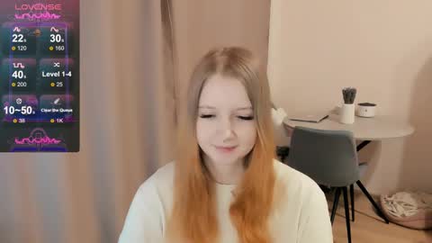 Alya online show from 02/06/25, 10:53