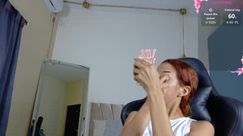 Snapshot of alishaa_sweet chatting on 04/06/26, 12:17 Alisha online show from 04/06/26, 12:17