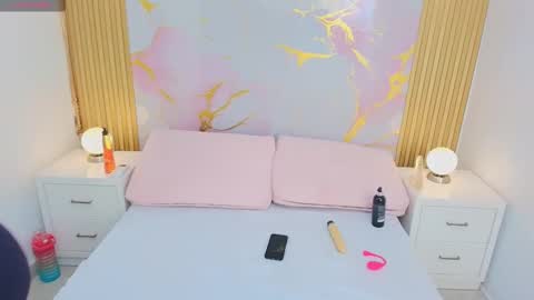 Alisha online show from 10/09/25, 12:14