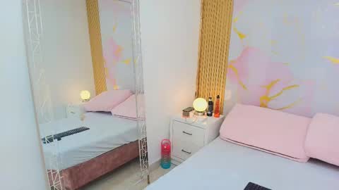 Alisha online show from 10/12/25, 12:37