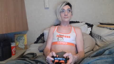 Alisha online show from 06/14/26, 03:58