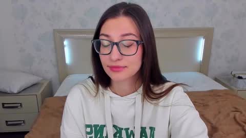 Alina online show from 12/20/24, 10:43