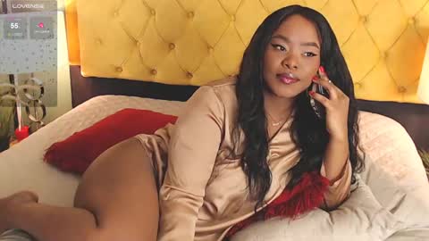 Luna online show from 12/17/24, 11:49