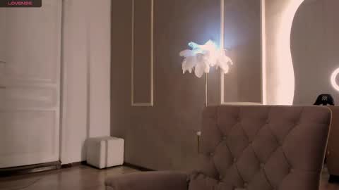 Alisia online show from 10/09/25, 08:45