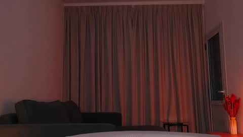 Alison  online show from 12/04/25, 09:51