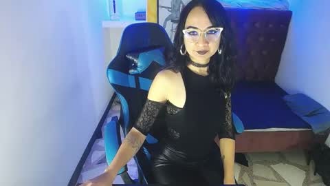 ALISON MOON online show from 09/15/25, 01:22