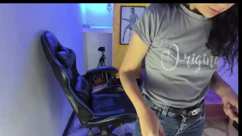 ALISON MOON online show from 10/29/25, 12:07