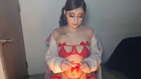 Snapshot of alison_squirts chatting on 03/03/26, 04:46 alison_squirts online show from 03/03/26, 04:46