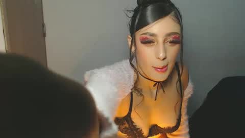 Snapshot of alison_squirts chatting on 03/20/26, 04:23 alison_squirts online show from 03/20/26, 04:23