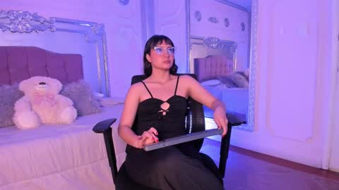 Alison Fishert online show from 12/06/24, 11:54