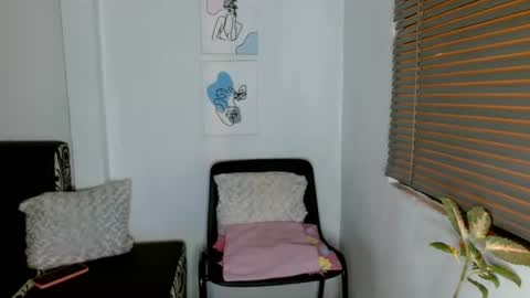 Alisonturbay online show from 06/11/26, 02:53