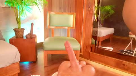 Alison Moon  online show from 07/28/26, 11:48