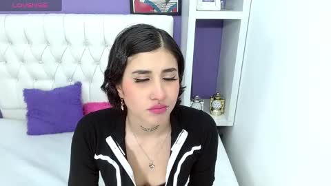 aliss_diiaz online show from 01/03/25, 08:54