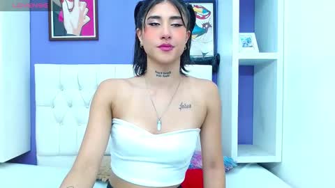 aliss_diiaz online show from 02/26/25, 08:11