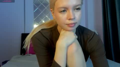 Alisa online show from 09/13/25, 02:44