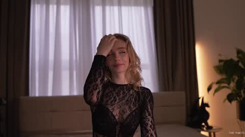 Snapshot of alissa_wxw chatting on 11/06/25, 08:26 Alissa online show from 11/06/25, 08:26