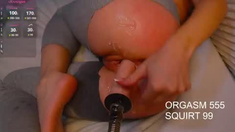 alissaaasex online show from 06/17/26, 05:21