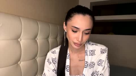 Snapshot of alissadreams chatting on 03/06/25, 08:05 Alissa online show from 03/06/25, 08:05