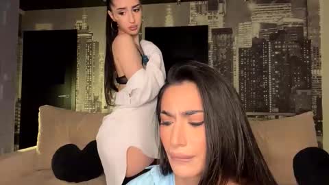 Snapshot of alissadreams chatting on 09/15/25, 06:52 Alissa online show from 09/15/25, 06:52