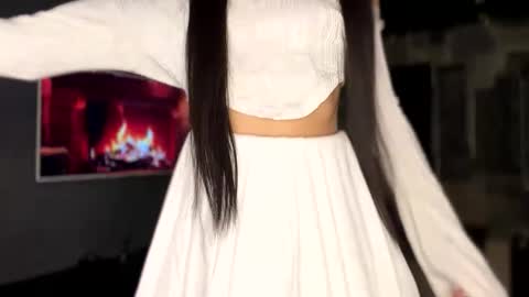 Snapshot of alissadreams chatting on 09/18/25, 05:59 Alissa online show from 09/18/25, 05:59