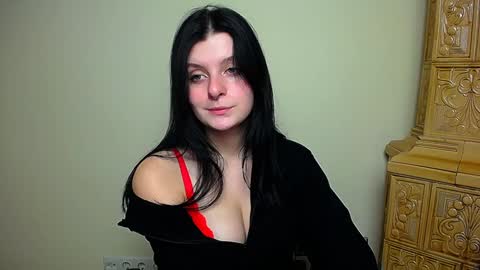 Alissa online show from 12/20/24, 01:43