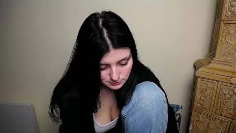 Alissa online show from 02/18/25, 05:10