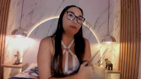 Alissa online show from 02/03/25, 03:09