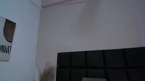 Snapshot of alissanix chatting on 04/06/26, 11:05 AlissaNix online show from 04/06/26, 11:05