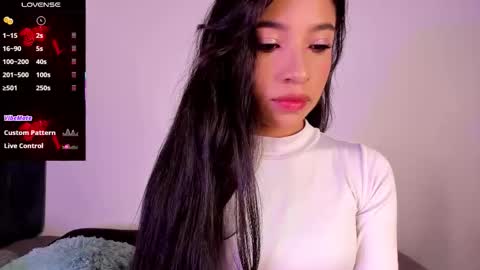 Mara  Isabel online show from 09/14/25, 07:46