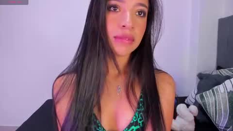 alissarose_1 online show from 06/20/26, 12:36
