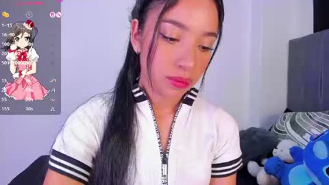 alissarose_1 online show from 06/25/26, 12:54