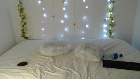 Snapshot of alisson05_m chatting on 03/01/25, 12:45 Alisson online show from 03/01/25, 12:45