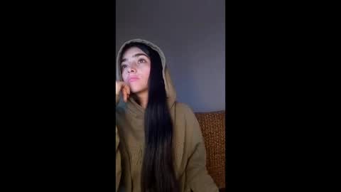 Alisson369  online show from 06/04/26, 10:32