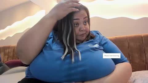 Snapshot of alisson_am chatting on 11/01/25, 11:34 Alisson online show from 11/01/25, 11:34