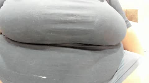 Snapshot of alisson_am chatting on 11/27/25, 11:23 Alisson online show from 11/27/25, 11:23