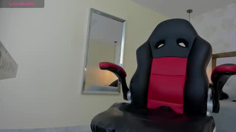 ALISSON online show from 10/24/25, 12:12