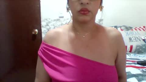 Snapshot of alisson_brand chatting on 02/06/26, 06:44 alisson brand online show from 02/06/26, 06:44