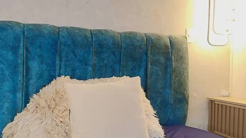 Snapshot of alisson_fox69 chatting on 10/08/25, 01:03 alisson_fox69 online show from 10/08/25, 01:03