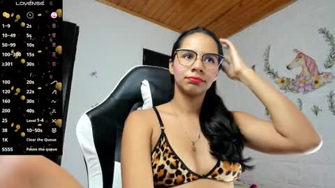 Snapshot of alisson_hoffman05 chatting on 01/14/26, 09:09 Alisson hoffman05 online show from 01/14/26, 09:09