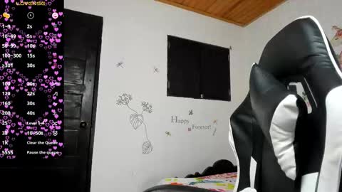 Snapshot of alisson_hoffman05 chatting on 02/28/26, 05:36 Alisson hoffman05 online show from 02/28/26, 05:36