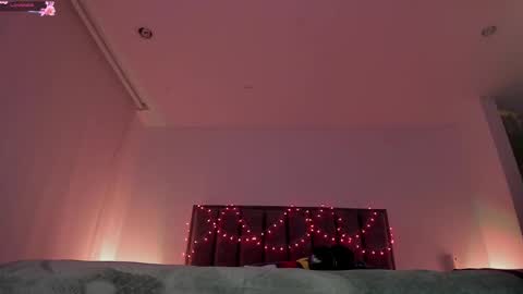 Snapshot of alisson_rocker chatting on 03/10/25, 04:49 online show from 03/10/25, 04:49