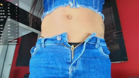 Snapshot of alisson_steelersexy chatting on 04/11/26, 08:46 Alison Steeler online show from 04/11/26, 08:46