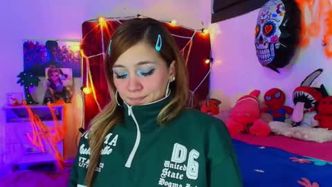 Alisson IG alisson zafiro27 online show from 10/30/25, 03:30