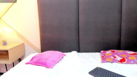 alissonmartin online show from 12/06/24, 03:22