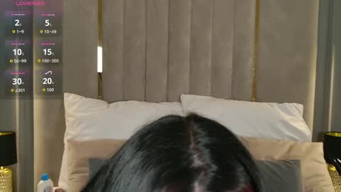 Snapshot of alissonnov chatting on 04/05/26, 04:09 AlissonNova online show from 04/05/26, 04:09