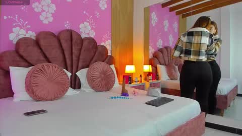 alissonpeach01 online show from 11/05/25, 12:27