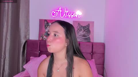 Alisson  online show from 09/30/25, 11:15
