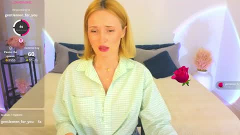 alisssarose online show from 06/12/26, 09:03